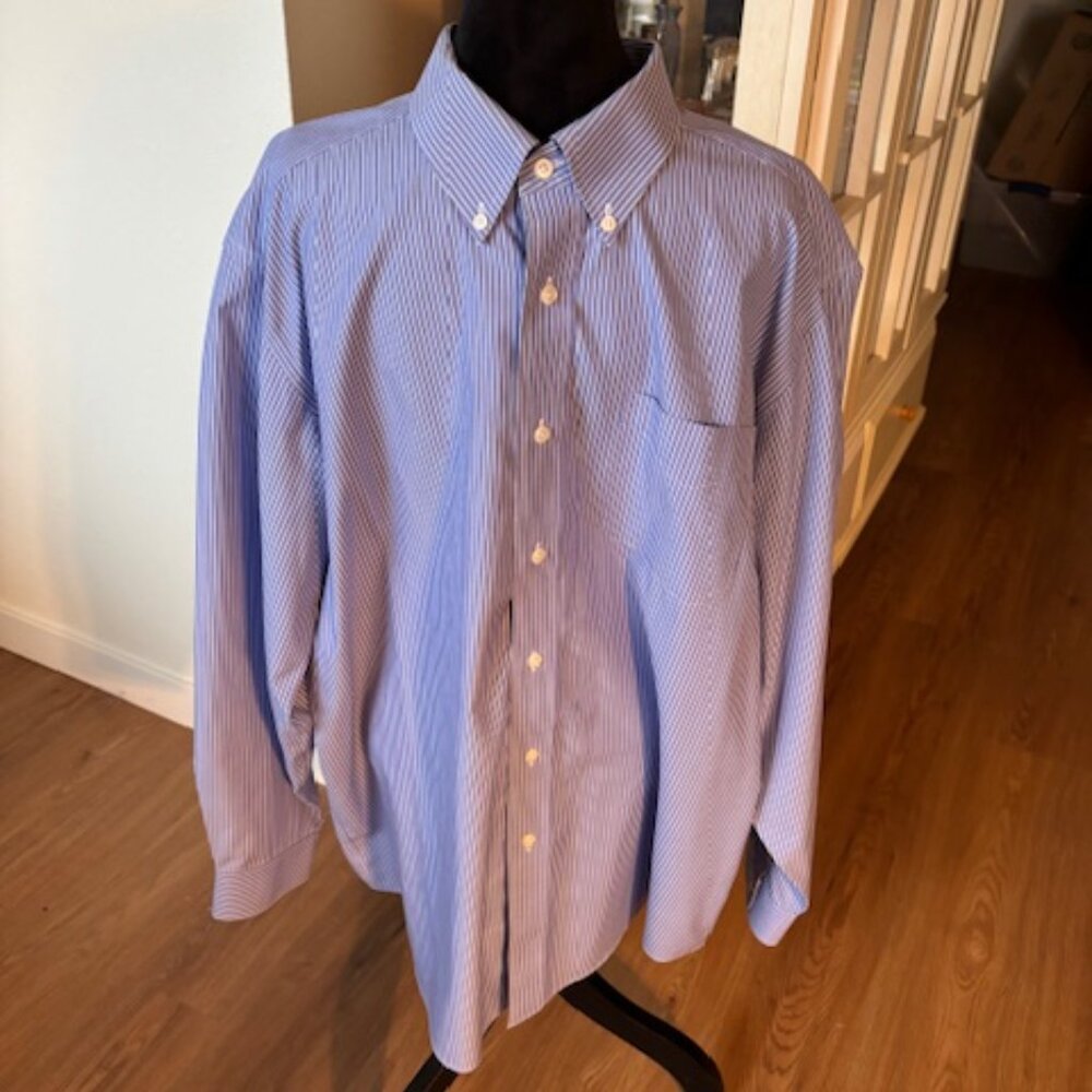 LL Bean Mens Blue Stripe Wrinkle Free Traditional Fit Shirt EUC 17 1/2-35